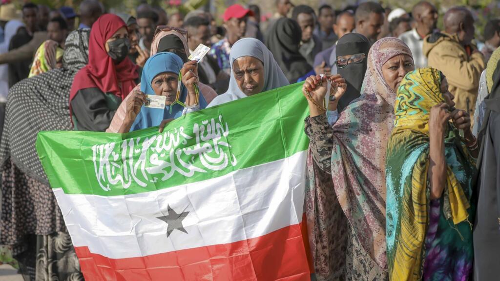 Somaliland Flag with Women